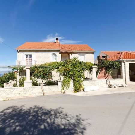 Apartments Silvana Supetar Zewnętrze zdjęcie