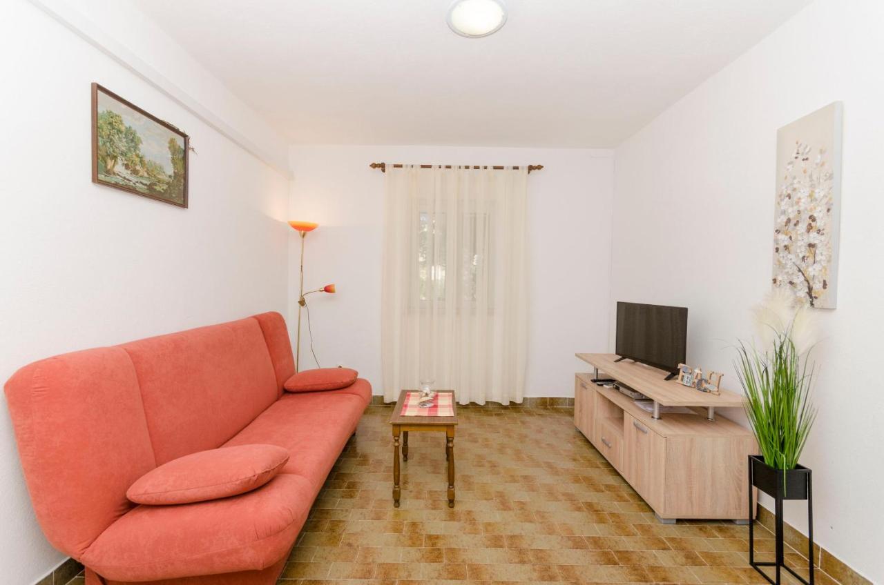 Apartments Silvana Supetar Zewnętrze zdjęcie