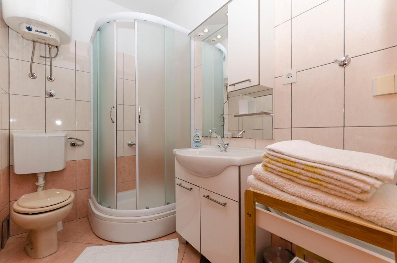 Apartments Silvana Supetar Zewnętrze zdjęcie