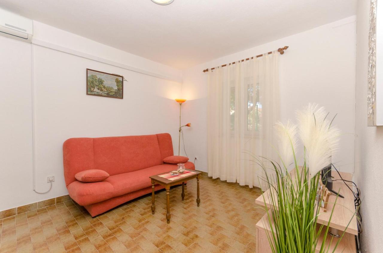 Apartments Silvana Supetar Zewnętrze zdjęcie