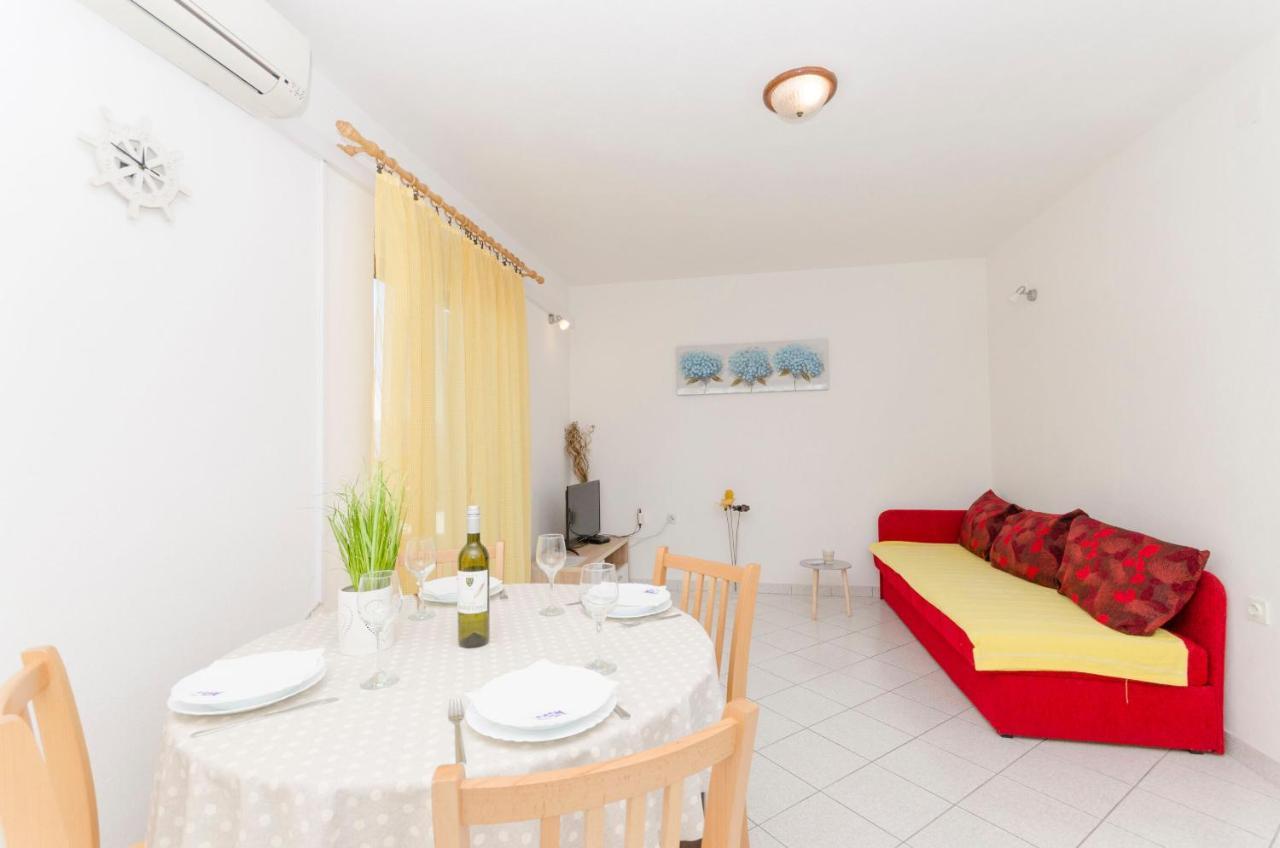 Apartments Silvana Supetar Zewnętrze zdjęcie
